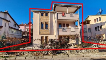 Konut - ISPARTA MERKEZ - 421 m²